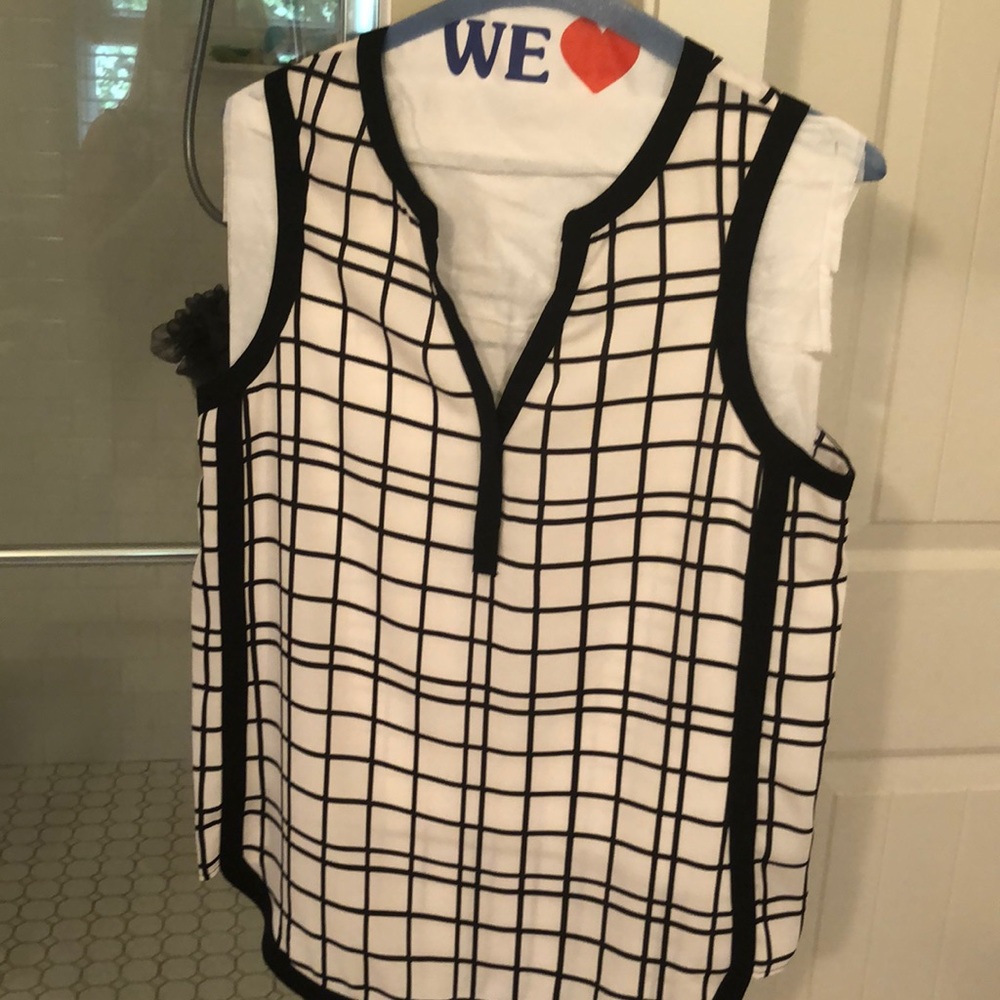 Black and ivory sleeveless tunic